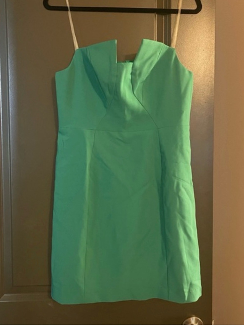 Karlie Kelly Green Mini Dress with Notch Neckline size large but runs small